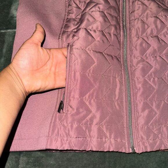 CJ Banks Quilted Vest Woman's 1X Rosey Pink Zipper Pockets Great Condition - Picture 3 of 8